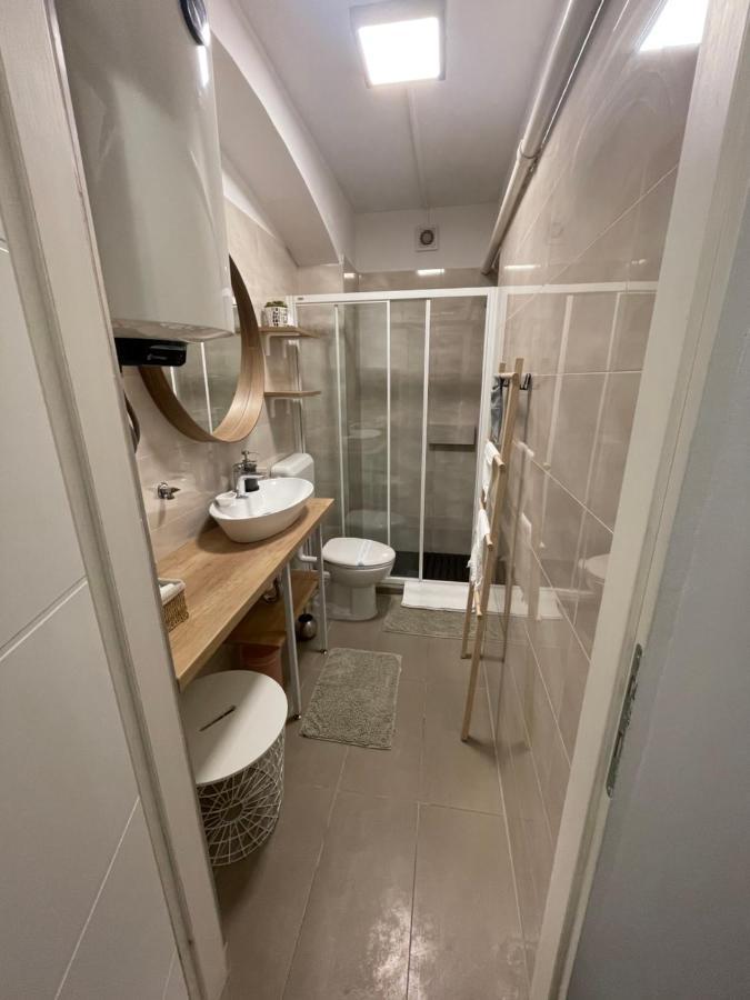 Apartments Santini Zagreb Buitenkant foto